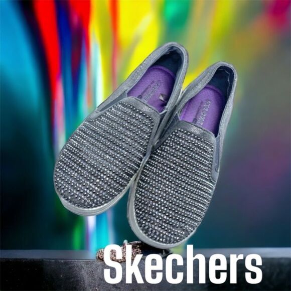 Skechers l Kids l Double Up-Take The Lead Sneaker l Silver Bling l Slip on l 11 - Picture 1 of 10